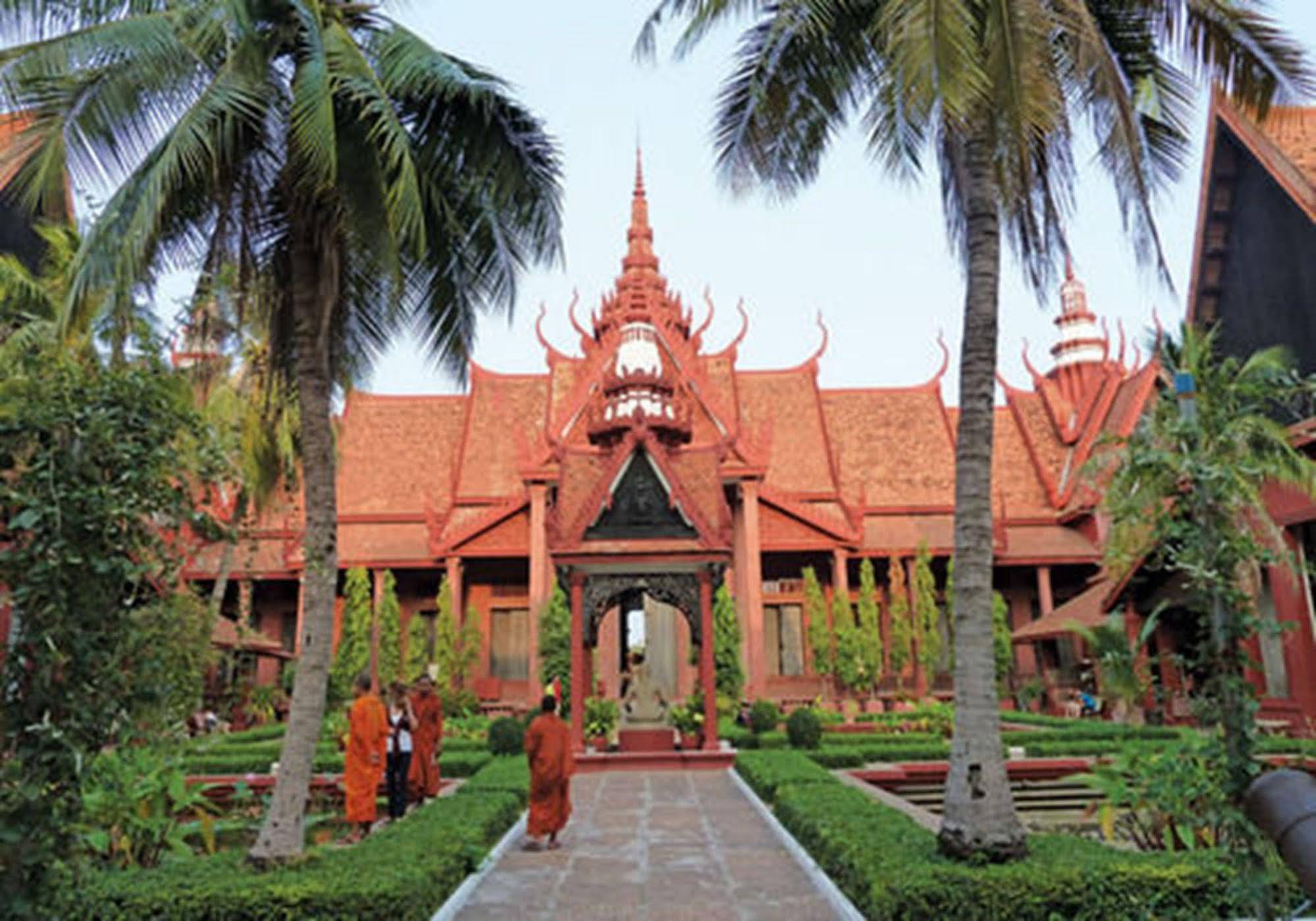 Riverside Backpackers Phnom Penh Zewnętrze zdjęcie