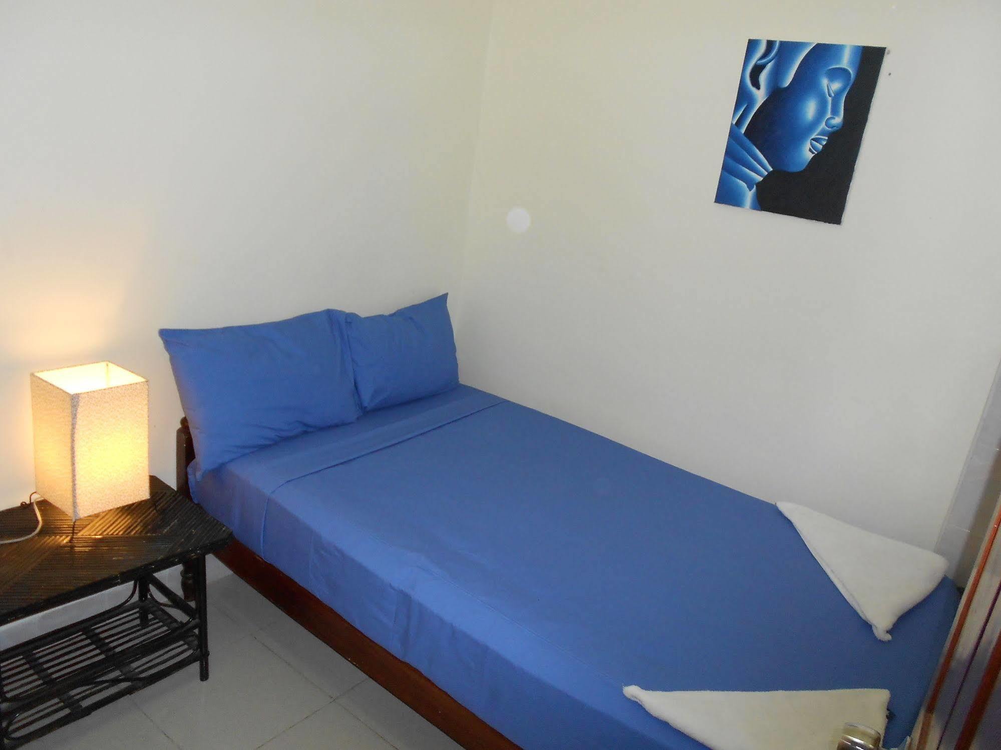 Riverside Backpackers Phnom Penh Zewnętrze zdjęcie
